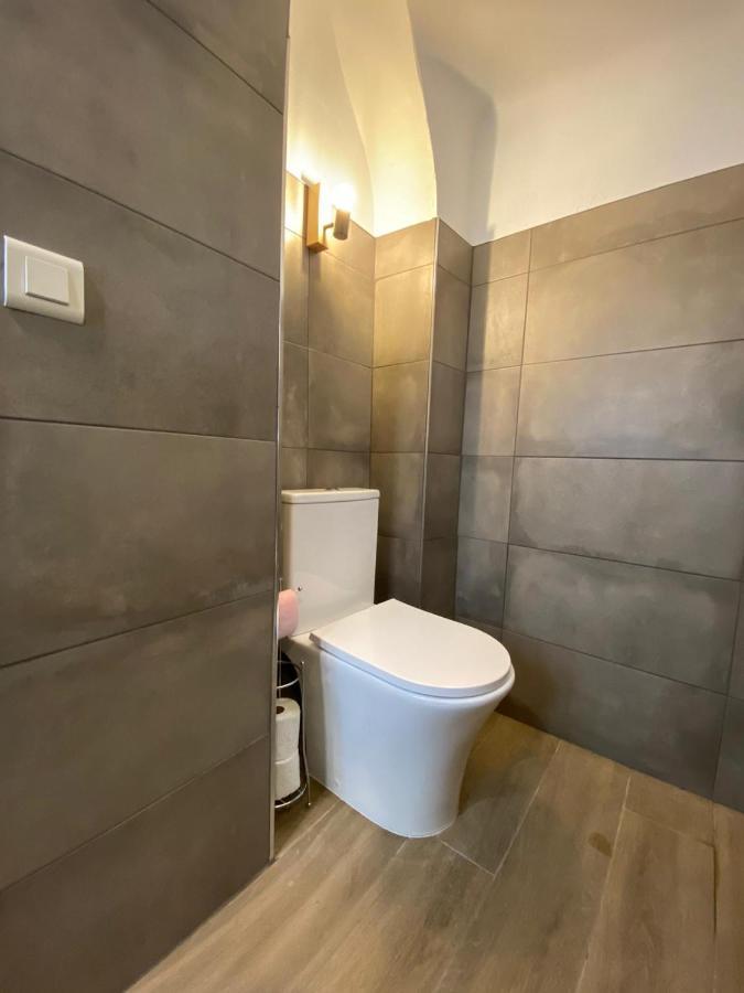 Magnifique Studio Hyper Centre Plage Et Commerce Saint-Jean-de-Luz Εξωτερικό φωτογραφία